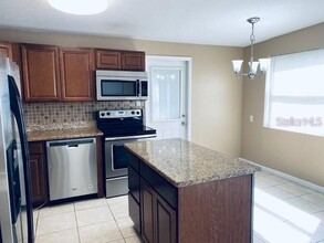 8233 Portulaca Ave in Seminole, FL - Building Photo - Building Photo