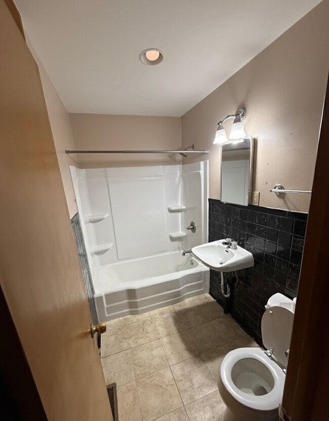 1308 N 11th St in Arkansas City, KS - Foto de edificio - Building Photo