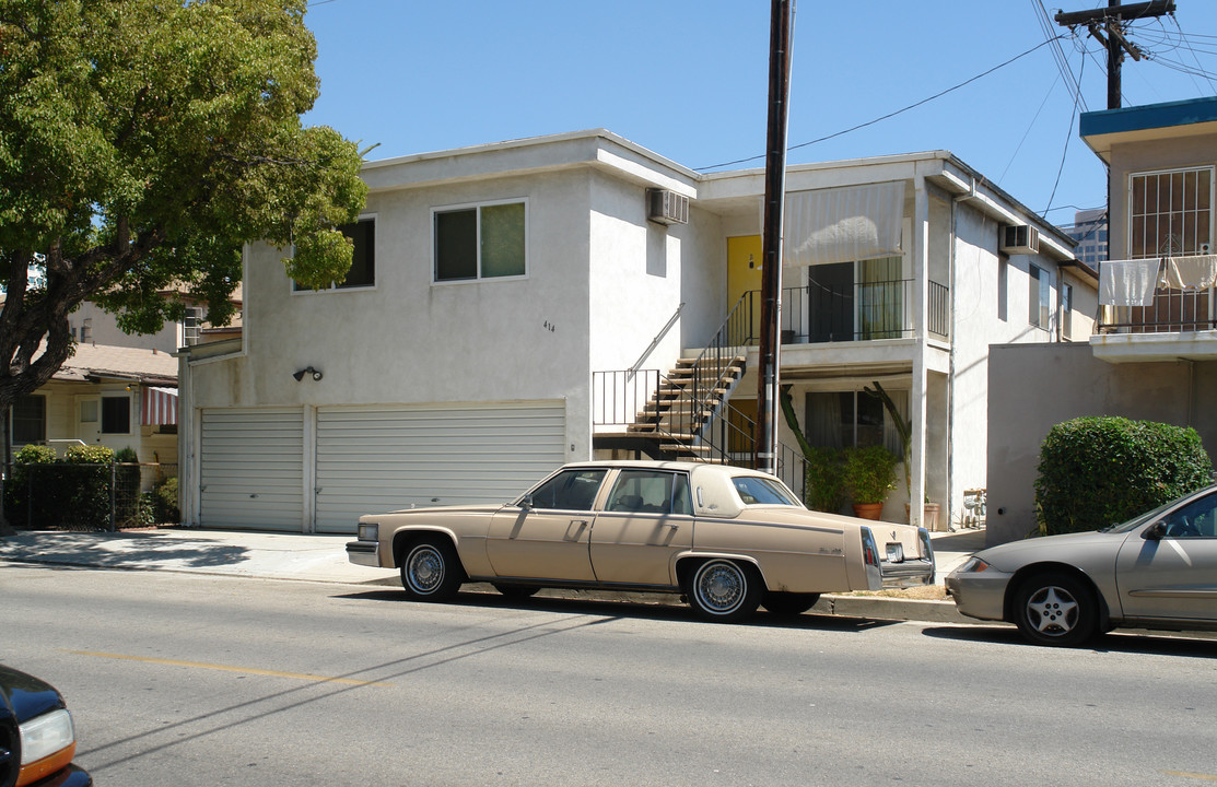 414 N Columbus Ave in Glendale, CA - Building Photo