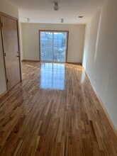 555 Livingston St in Elizabeth, NJ - Building Photo - Building Photo