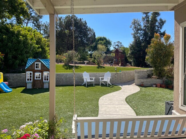 4925 Tierra Baja Way in San Diego, CA - Building Photo - Building Photo