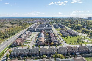 20 Lurcook St in Ajax, ON - Building Photo