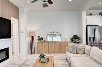 1523 Cathedral Bend Drive in Sienna, TX - Foto de edificio - Building Photo