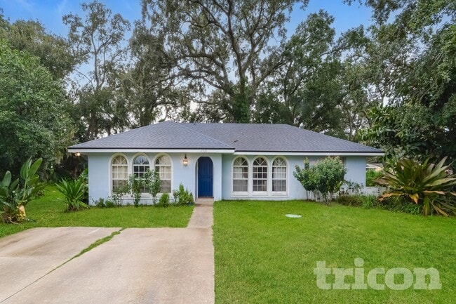 property at 4921 Simmons Rd