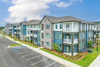 Colina WeHo in Birmingham, AL - Building Photo - Building Photo