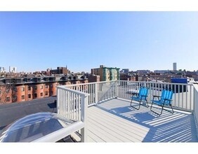 469 Massachusetts Ave, Unit 5 in Boston, MA - Building Photo - Building Photo