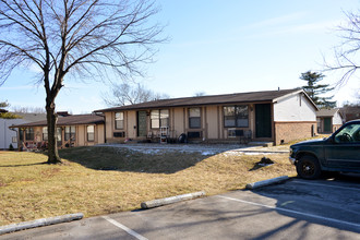 Ashgrove Apartments in Florence, KY - Building Photo - Building Photo