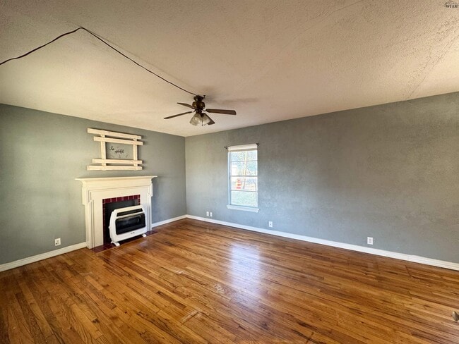 1820 Kell W Blvd in Wichita Falls, TX - Building Photo - Building Photo