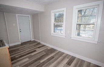 3588 E 105th St in Cleveland, OH - Building Photo - Building Photo