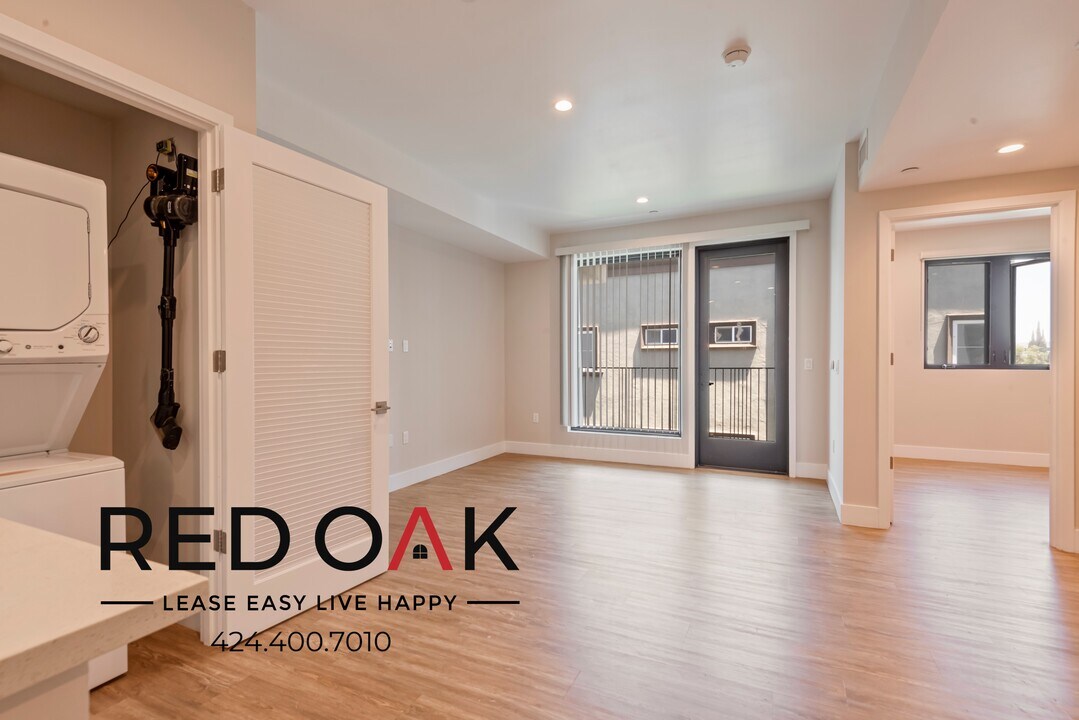 5550 Bonner Ave in Los Angeles, CA - Building Photo