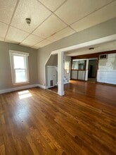 209 Congress St in Emporia, KS - Foto de edificio - Building Photo