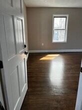 30 Lafayette Park, Unit 3 in Lynn, MA - Foto de edificio - Building Photo