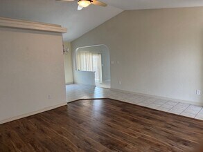 984 S Honeysuckle Dr in Pueblo West, CO - Building Photo - Building Photo