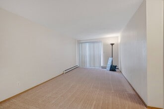 Edgewood Estates in Leduc, AB - Building Photo - Building Photo