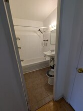 879 Kennedy Rd in Toronto, ON - Building Photo - Building Photo