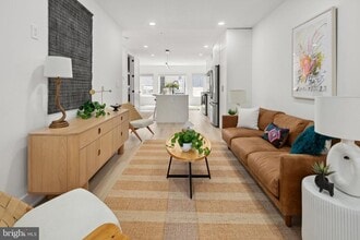 655 Morton Pl NE in Washington, DC - Building Photo - Building Photo
