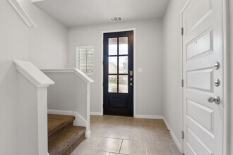 70 Carefree Ct in San Antonio, TX - Building Photo - Building Photo