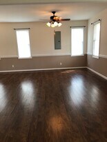 209 Midvale Crossing in Staunton, VA - Building Photo