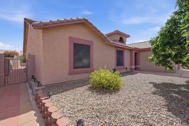 property at 8063 S New Abbey Dr