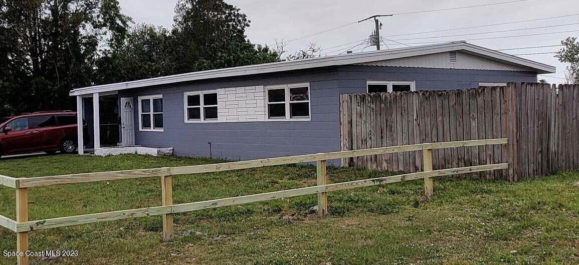 1171 Croton Rd in Melbourne, FL - Building Photo