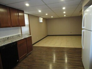 1014 Fremont St in Manhattan, KS - Building Photo - Building Photo