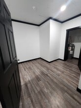 1125 W 7th St in Hopkinsville, KY - Building Photo - Building Photo