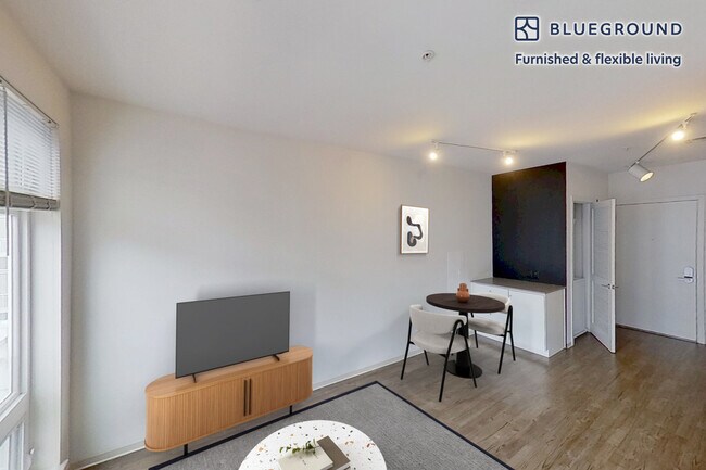 445 Artisan Way in Somerville, MA - Building Photo - Building Photo