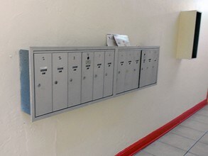 Doce Tribus in Miami, FL - Building Photo - Building Photo