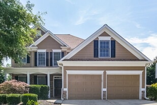 214 Elmbrook Ln in Canton, GA - Building Photo