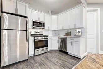 546 Chauncey St in Brooklyn, NY - Building Photo - Building Photo