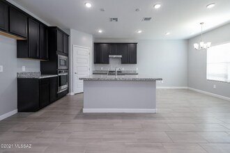 12312 N Miller Canyon Ct in Oro Valley, AZ - Building Photo - Building Photo