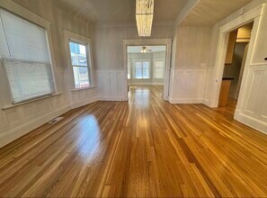 1481 E 106th St in Cleveland, OH - Building Photo - Building Photo