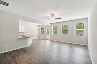 67 Pointe Pl in Dawsonville, GA - Building Photo - Building Photo