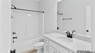 1244 Shadow Bluff Dr in Baton Rouge, LA - Building Photo - Building Photo