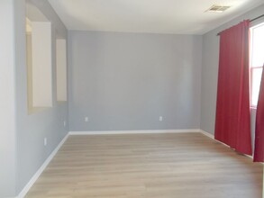 11416 Belmont Lake Dr in Las Vegas, NV - Building Photo - Building Photo