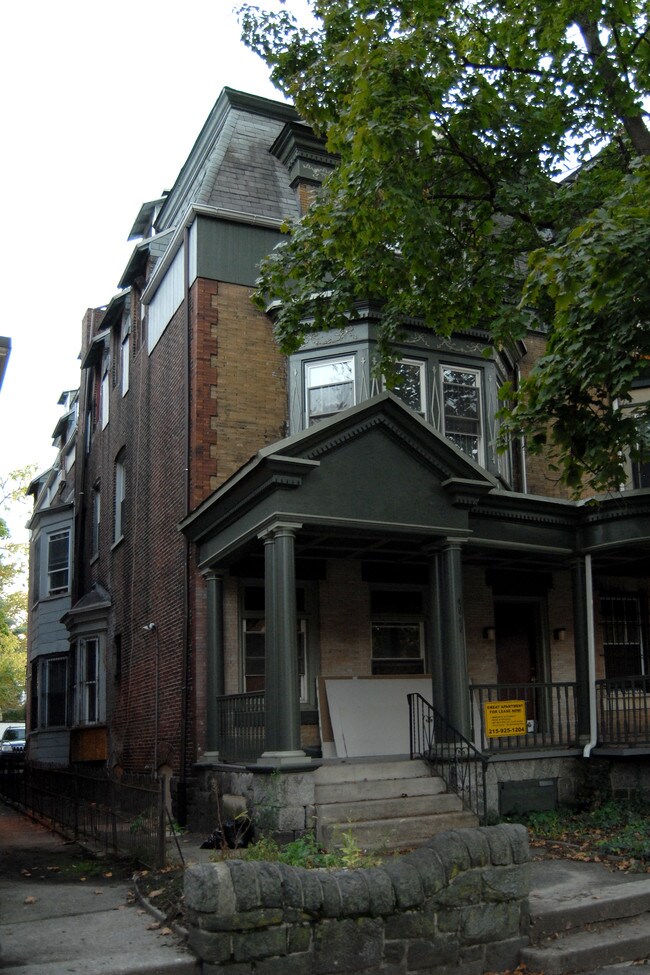 4040 Spruce St in Philadelphia, PA - Foto de edificio - Building Photo