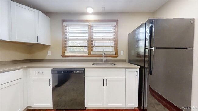 property at 532 16th St
