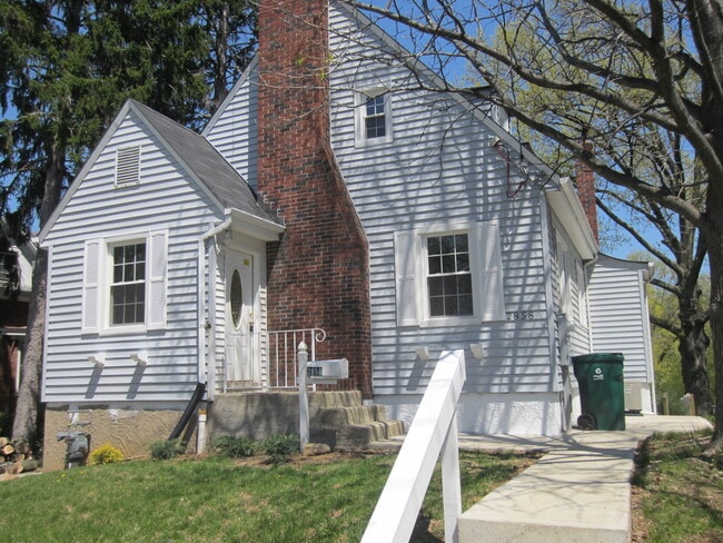 property at 2858 Losantiville Ave