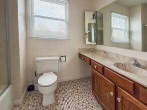 5090 Prairie Oak Rd in Gurnee, IL - Building Photo - Building Photo