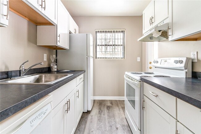 property at 149 Chartwell Ct