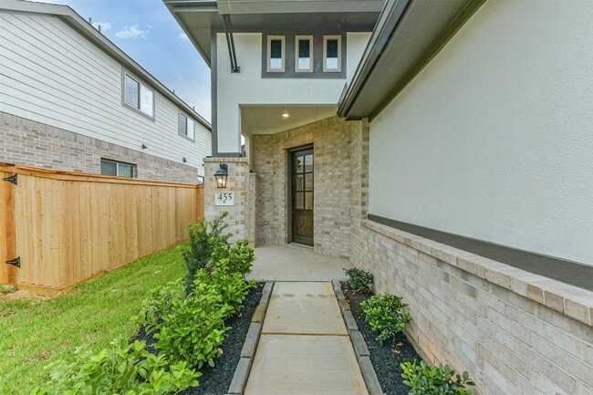 property at 455 Mathis Lk Ct