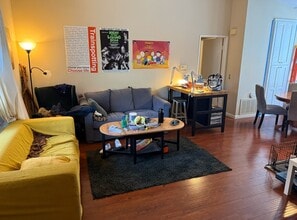 19431 Rue de Valore, Unit 50a in Lake Forest, CA - Building Photo - Building Photo