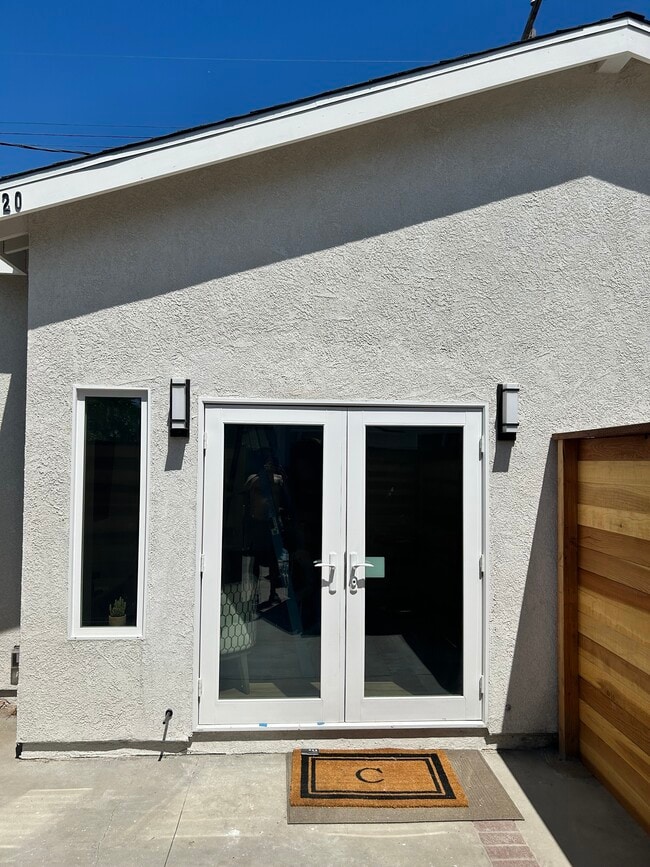 7822 Toland Ave in Los Angeles, CA - Building Photo - Building Photo