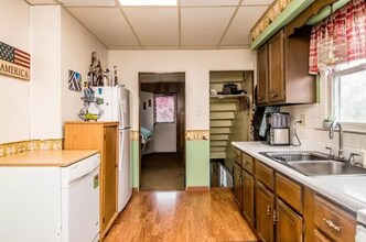 163 Oak Spring Rd in Canonsburg, PA - Building Photo - Building Photo