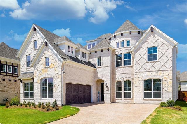 705 Holly Anne Ln in Savannah, TX - Building Photo