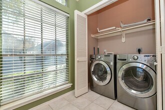 4202 Creek Hollow Ln in Missouri City, TX - Building Photo - Building Photo