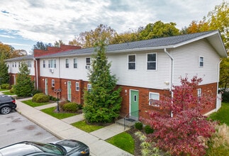 Orchard Hills in Highland, NY - Building Photo - Building Photo
