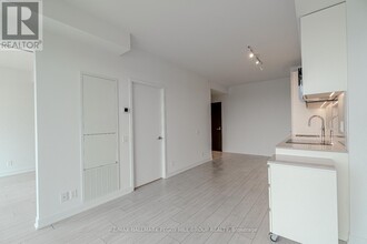 39-1639 Mary St in Barrie, ON - Building Photo - Building Photo