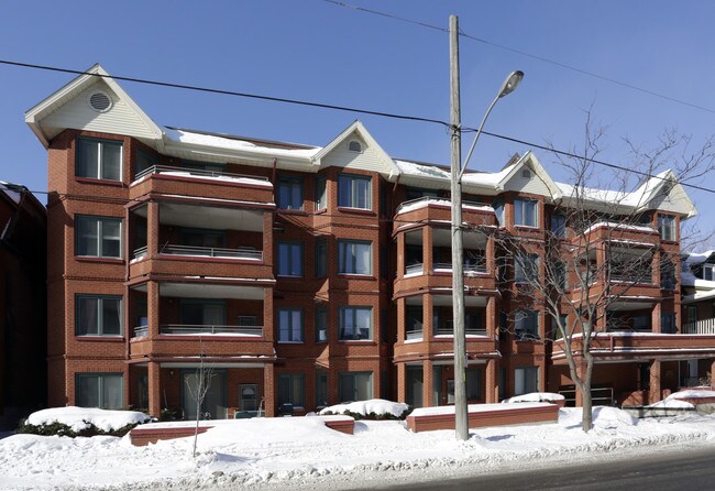 45 Argyle Ave in Ottawa, ON - Building Photo - Building Photo