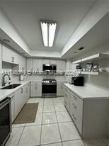 5825 Collins Ave, Unit # 11E in Miami Beach, FL - Building Photo
